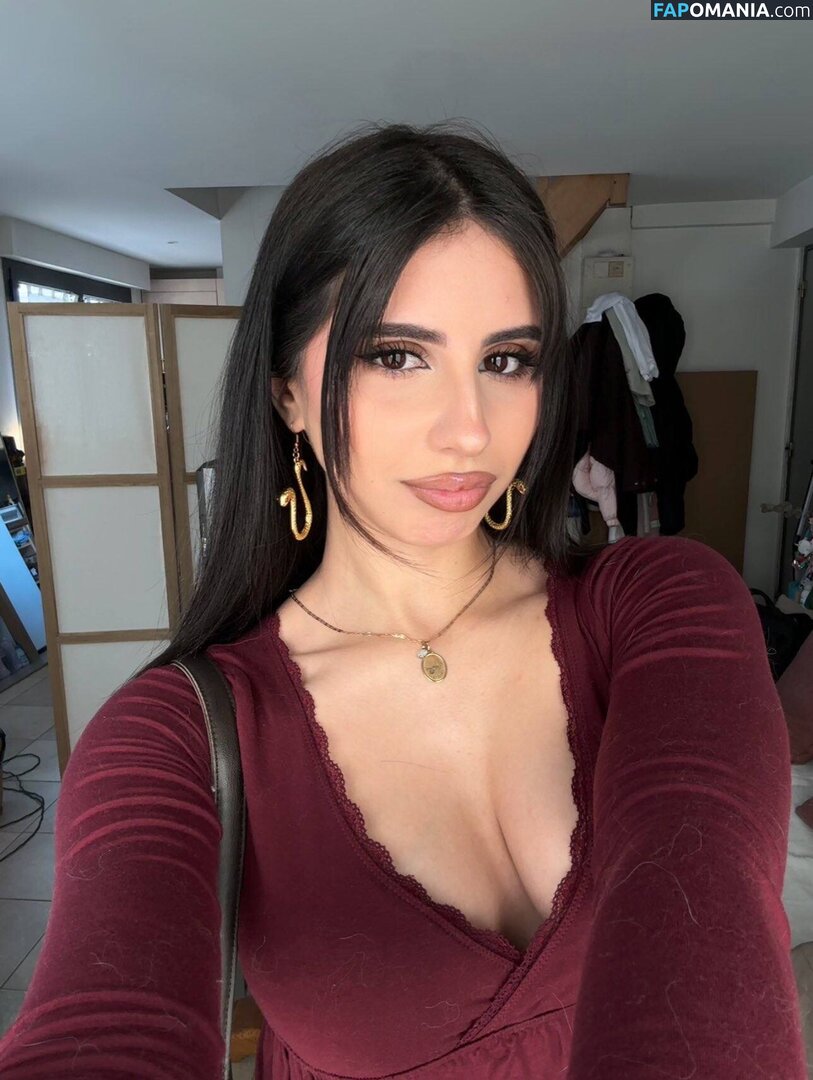 647647177 / Aloonea / aloonea__ Обнажённый OnlyFans  Утёкшее фото #17