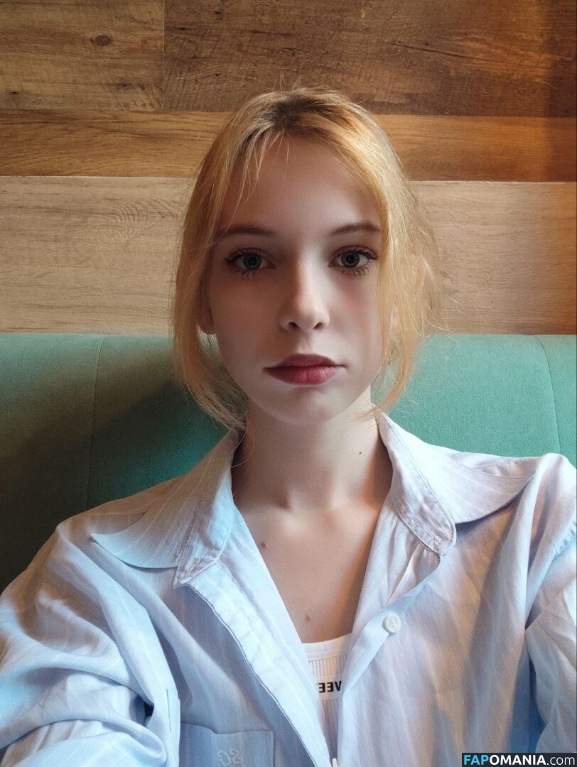 Altheadoyel / Fafa_fluff / KerryMezo / KinaBattig Обнажённый OnlyFans  Утёкшее фото #2