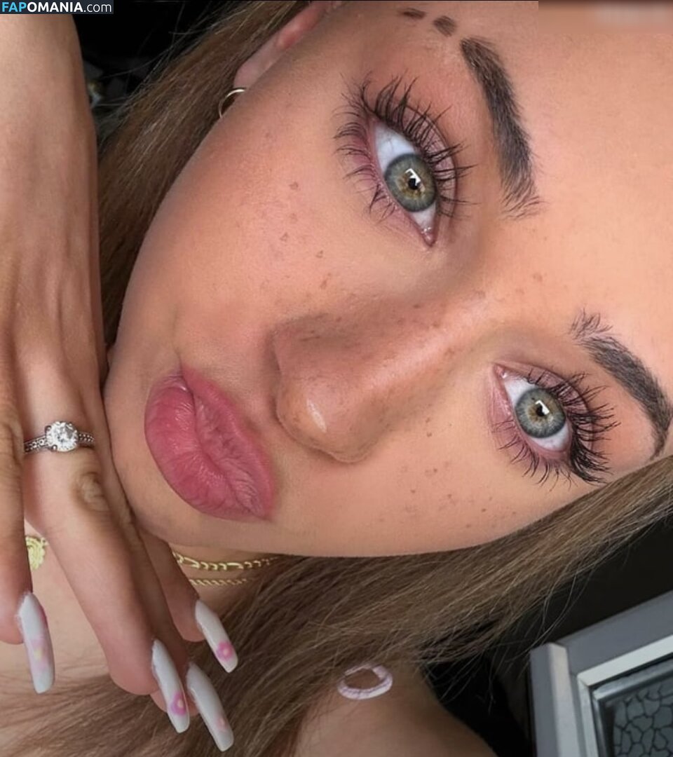 Alysa Ruppert / alysa.ruppert Обнажённый OnlyFans  Утёкшее фото #2