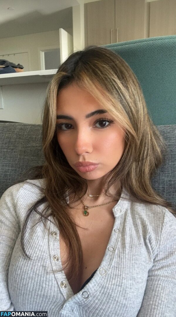 alyssa.sanchez / lousyfaerie Обнажённый OnlyFans  Утёкшее фото #4