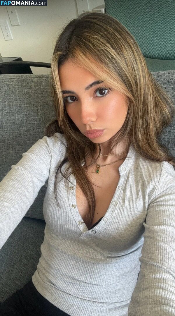 alyssa.sanchez / lousyfaerie Обнажённый OnlyFans  Утёкшее фото #8