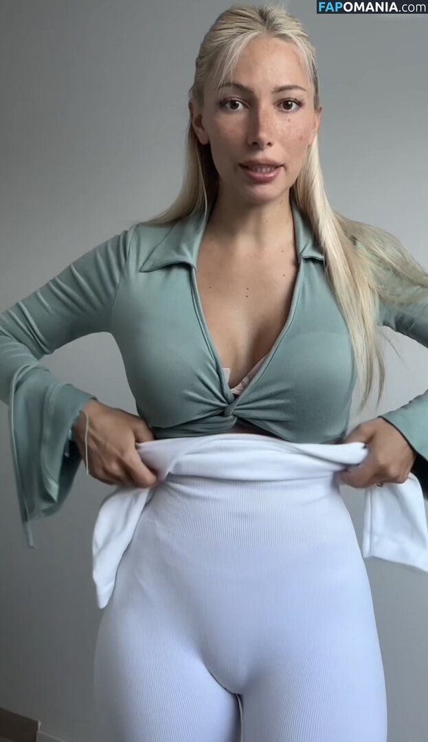 Emiliaca / amanda.c.emilia / amandaxcharlotte / https: Обнажённый OnlyFans  Утёкшее фото #75