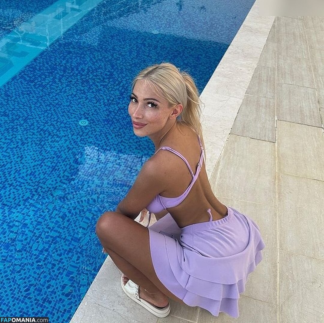 Emiliaca / amanda.c.emilia / amandaxcharlotte / https: Обнажённый OnlyFans  Утёкшее фото #112