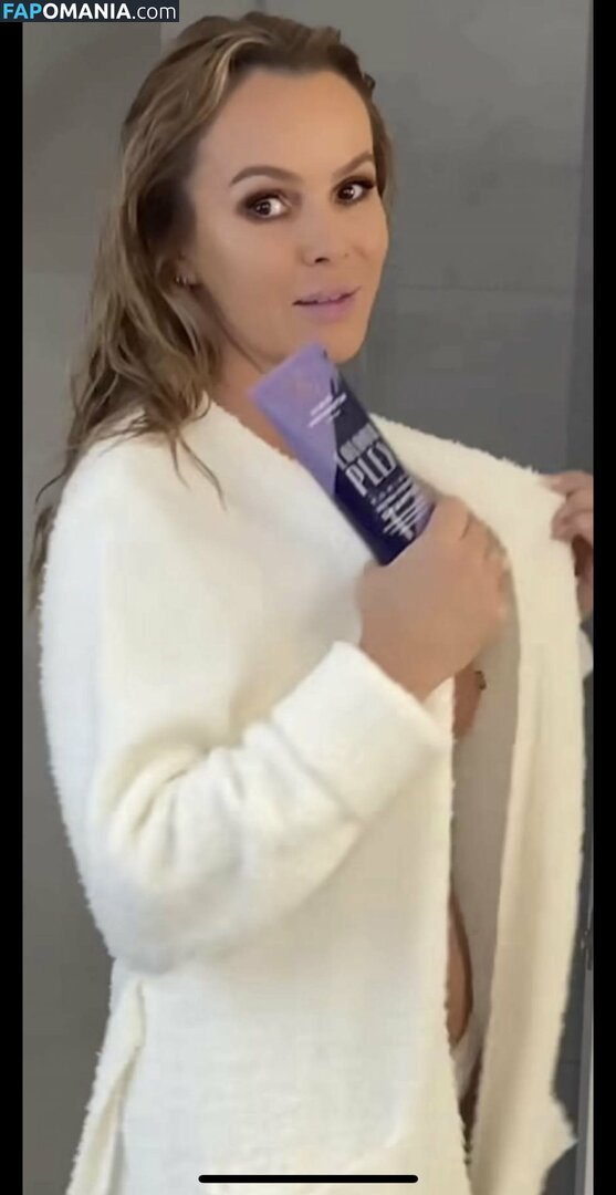 Amanda Holden / noholdenback Обнажённый OnlyFans  Утёкшее фото #461