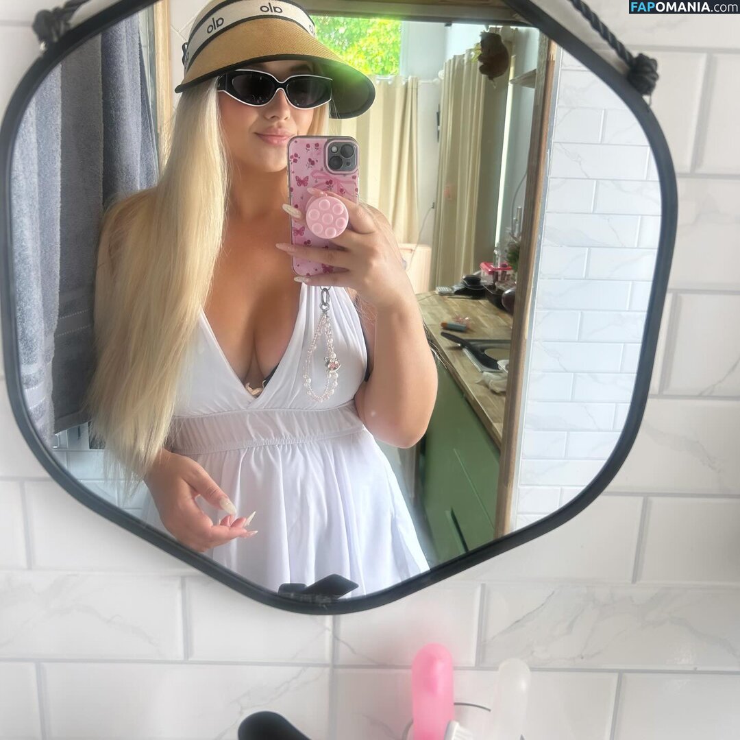 Amber Koltzow Bastick / amber_koltzow_bastick Обнажённый OnlyFans  Утёкшее фото #1