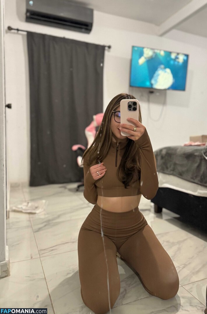 America Soto / AmericaSoto18 / americas098 / amesoto / https: / soyamericaa / soyamericaaa Обнажённый OnlyFans  Утёкшее фото #13