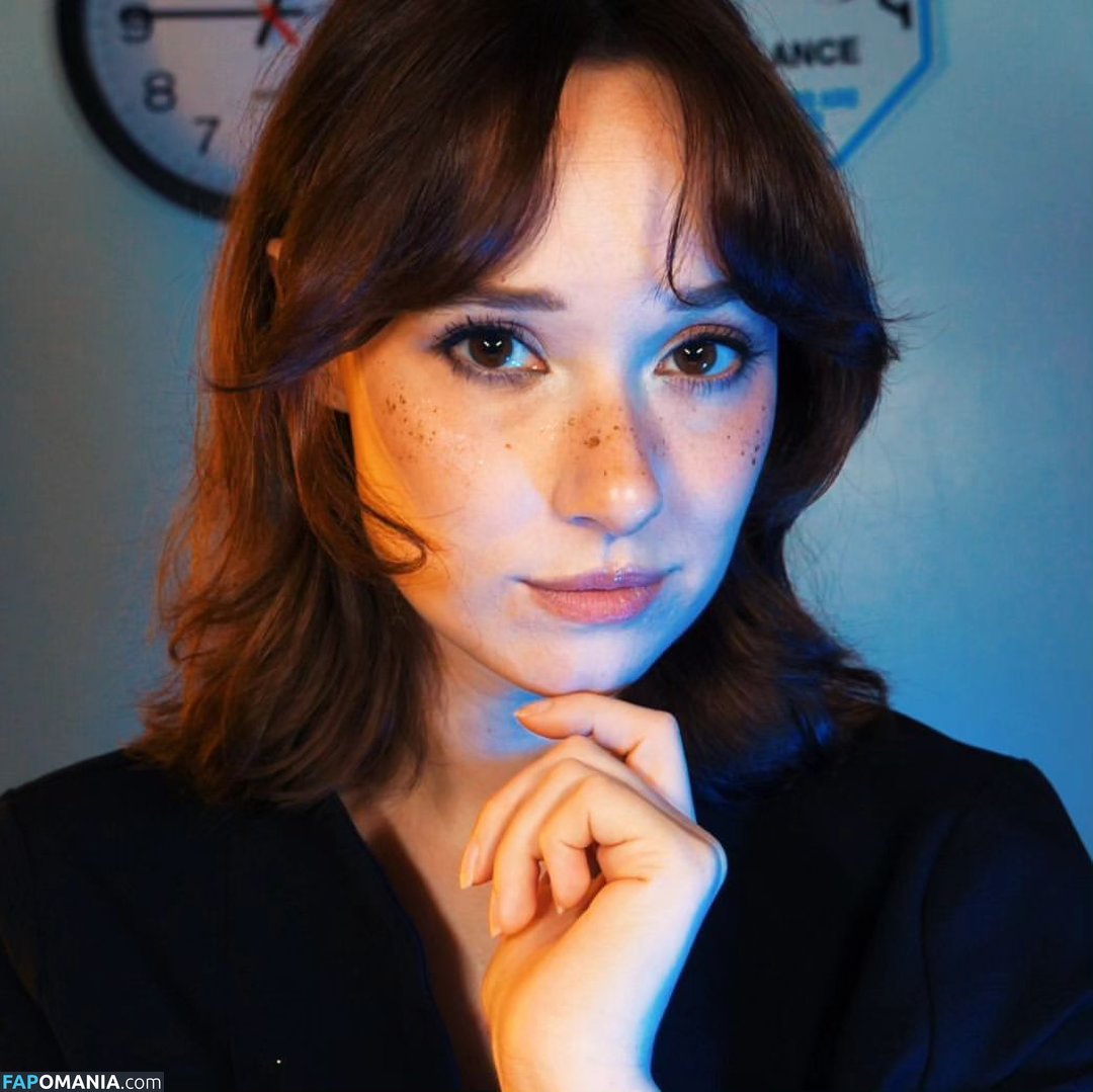 AmyKay ASMR / AmyKayAsmr / asmrkay Обнажённый OnlyFans  Утёкшее фото #9