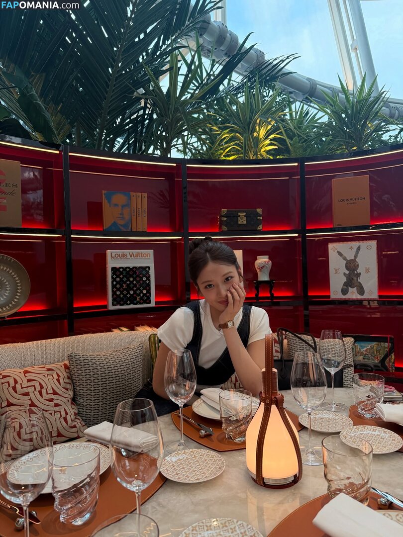 An IVE / An Yujin 안유진 | / _yujin_an Обнажённый OnlyFans  Утёкшее фото #1