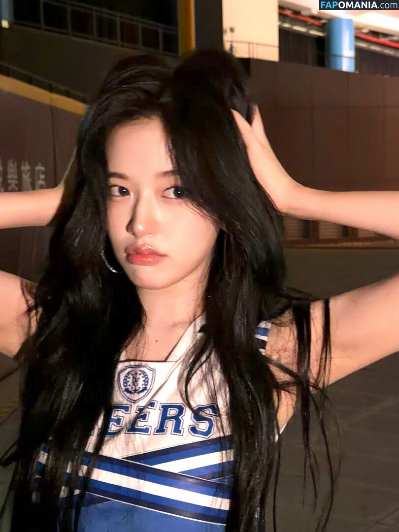 An IVE / An Yujin 안유진 | / _yujin_an Обнажённый OnlyFans  Утёкшее фото #33