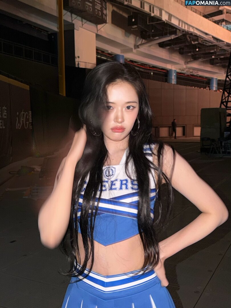 An IVE / An Yujin 안유진 | / _yujin_an Обнажённый OnlyFans  Утёкшее фото #34