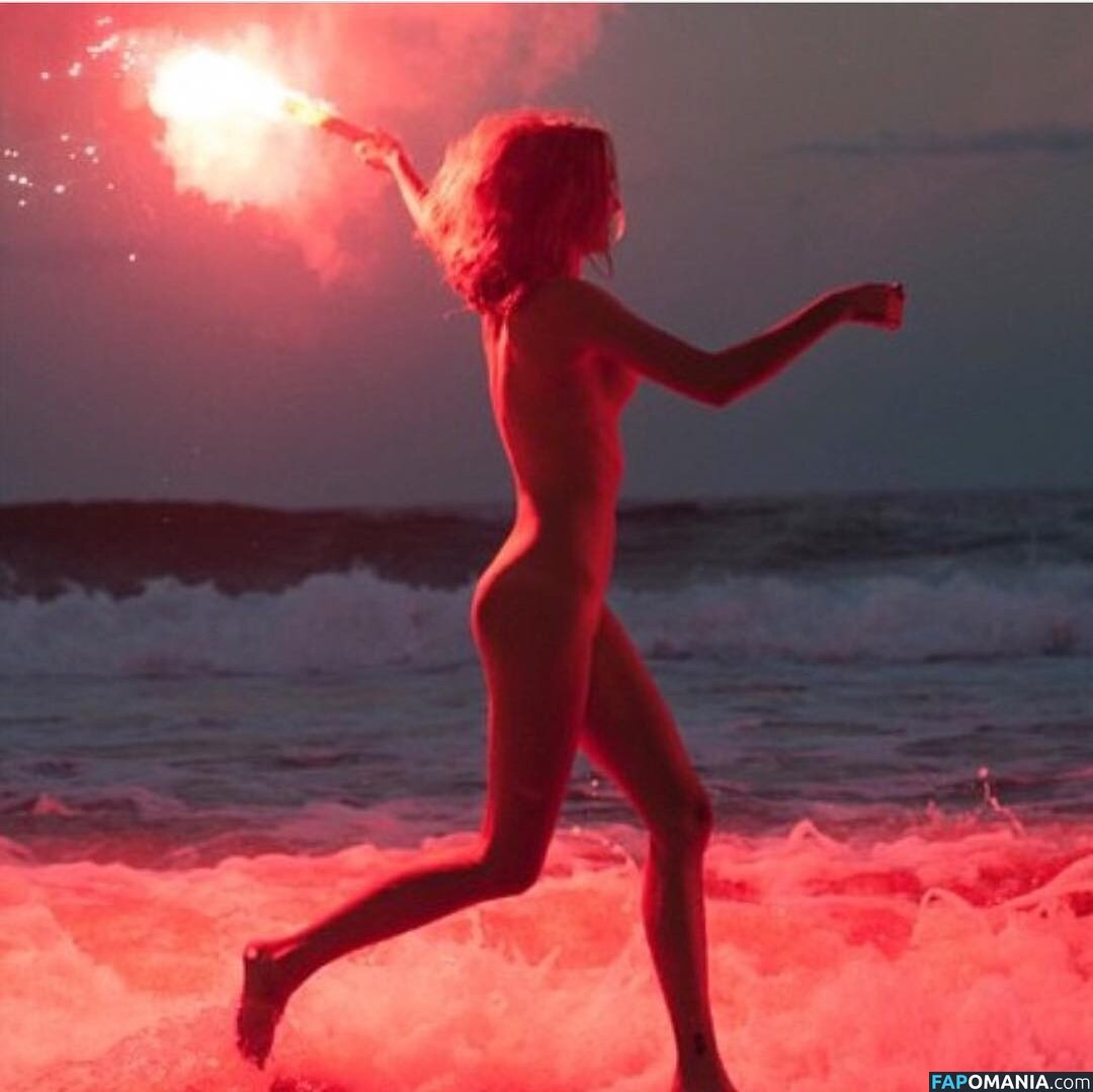 Ana De Armas / ana_d_armas / anadearmas / anadearmasdaily / https: Обнажённый OnlyFans  Утёкшее фото #1354