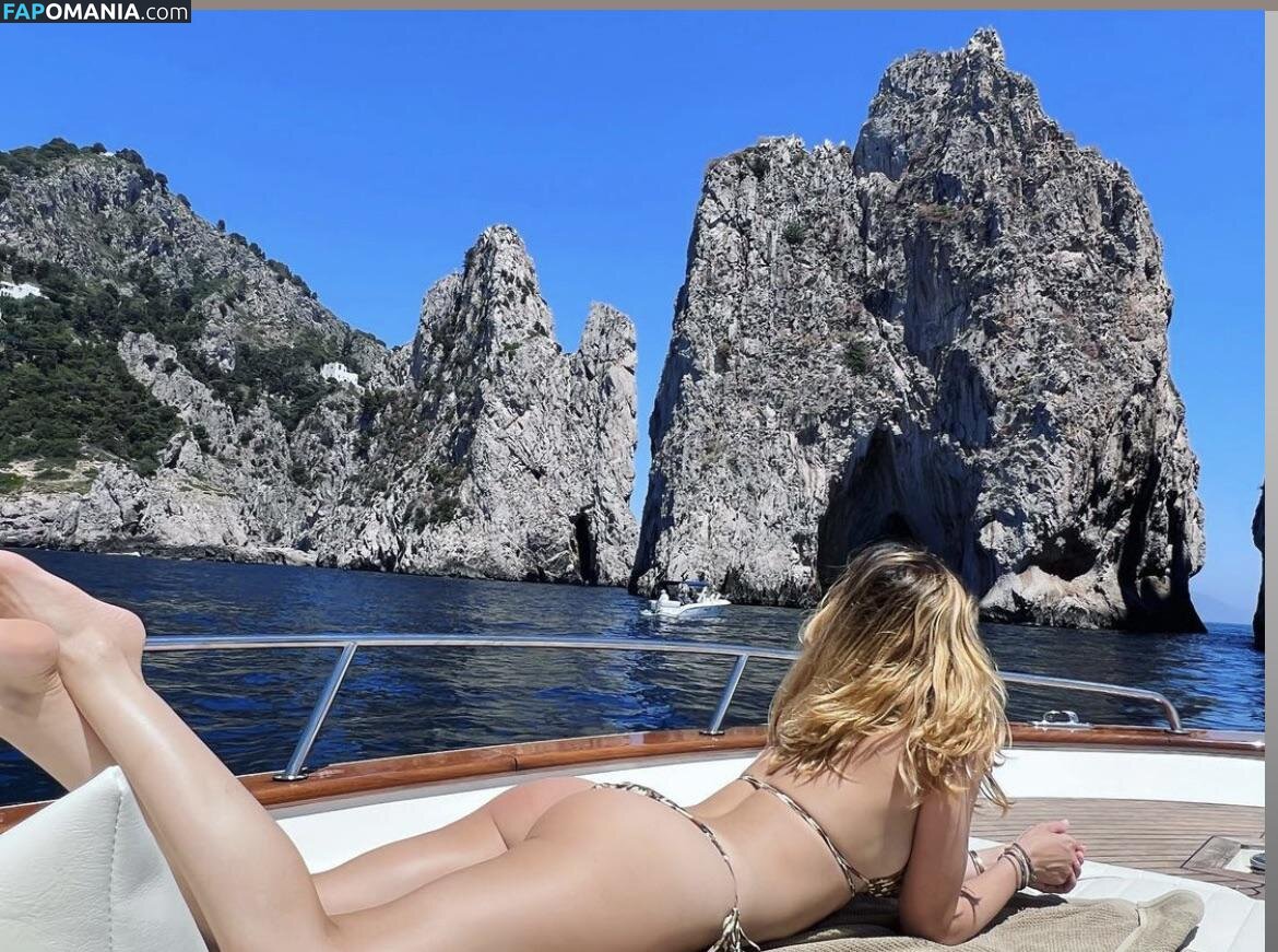 Ana De Armas / ana_d_armas / anadearmas / anadearmasdaily / https: Обнажённый OnlyFans  Утёкшее фото #1361