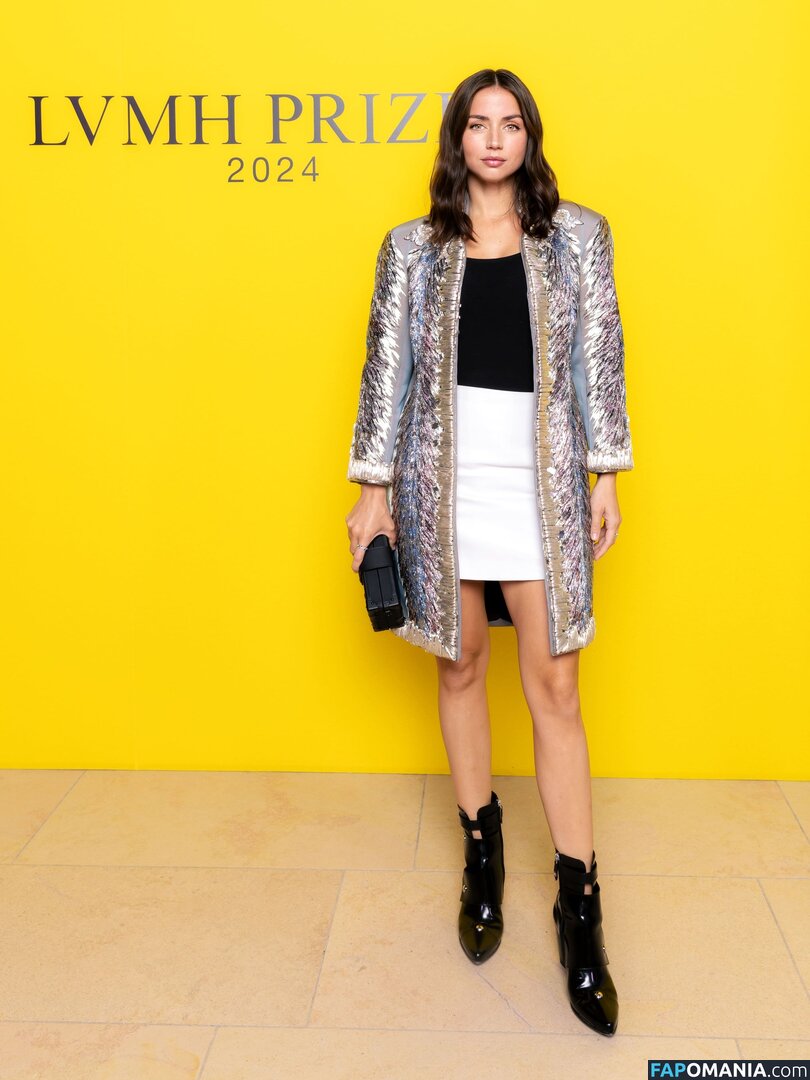 Ana De Armas / ana_d_armas / anadearmas / anadearmasdaily / https: Обнажённый OnlyFans  Утёкшее фото #1402