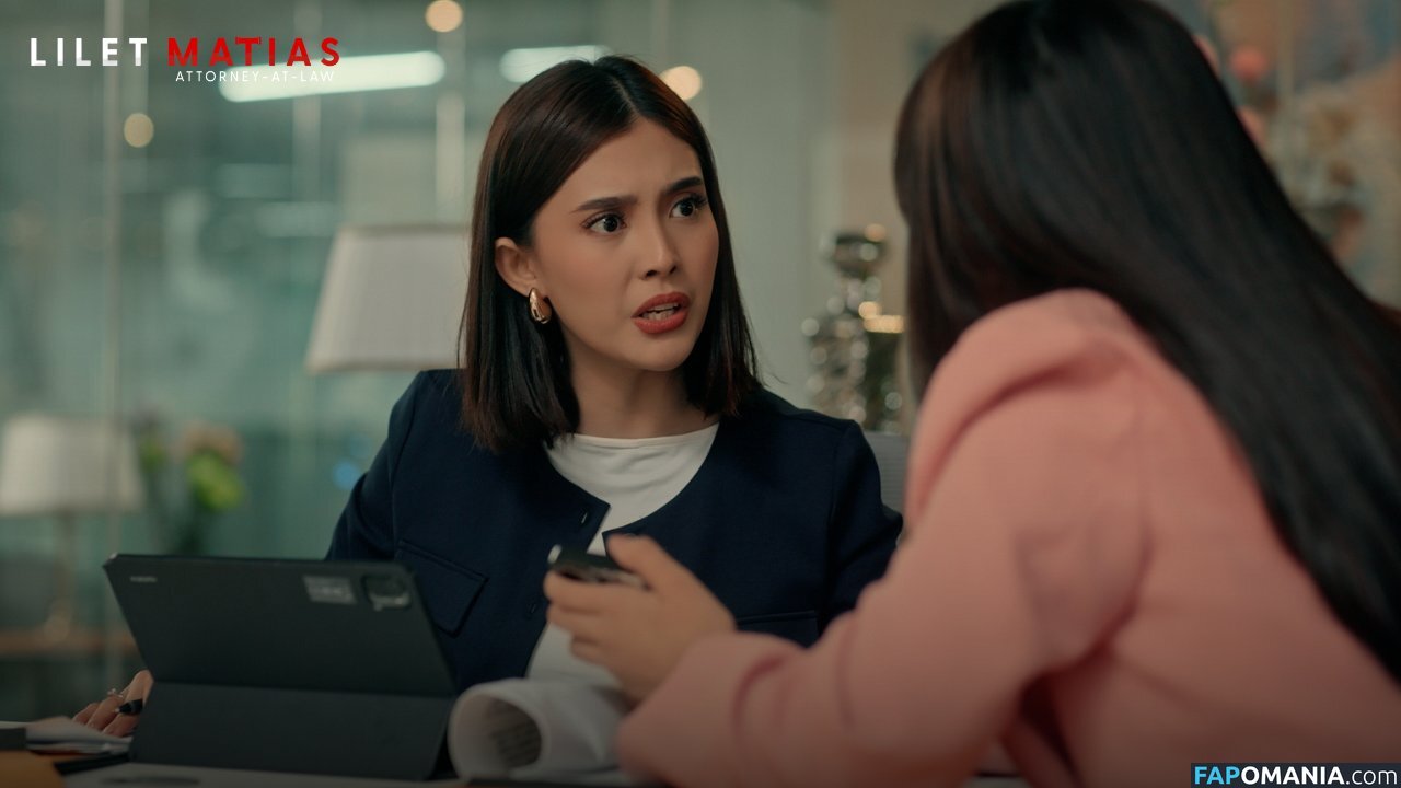 Analyn Barro Обнажённый OnlyFans  Утёкшее фото #9