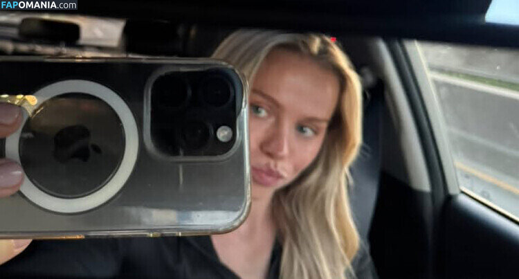 Andrea Rooth / andrea.rooth Обнажённый OnlyFans  Утёкшее фото #2