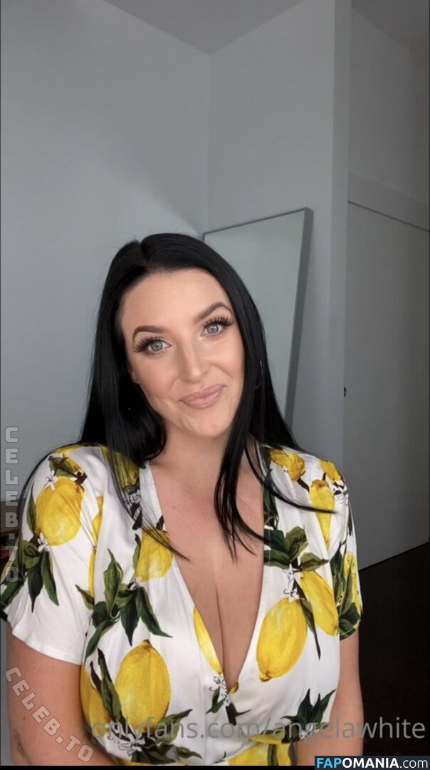Angela White / angelawhite / angelawhitetv / https: / officialangelawhite / theangelawhite Обнажённый OnlyFans  Утёкшее фото #286