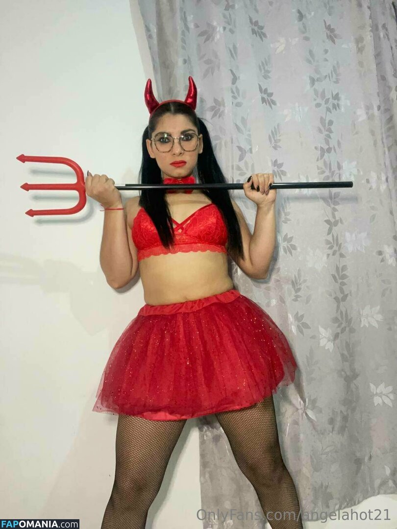 angelahot21 / lilhunee21 Обнажённый OnlyFans  Утёкшее фото #330