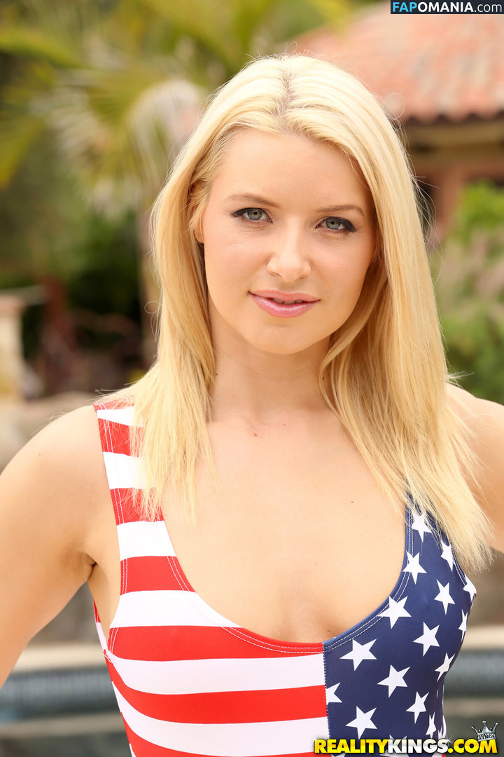 Anikka Albrite / alotofbritebooty / anikkaalbrite Обнажённый OnlyFans  Утёкшее фото #4