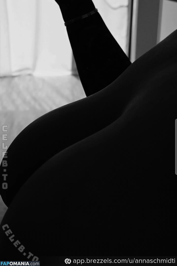 Anna Schmidt / annaschmidti Обнажённый OnlyFans  Утёкшее фото #35