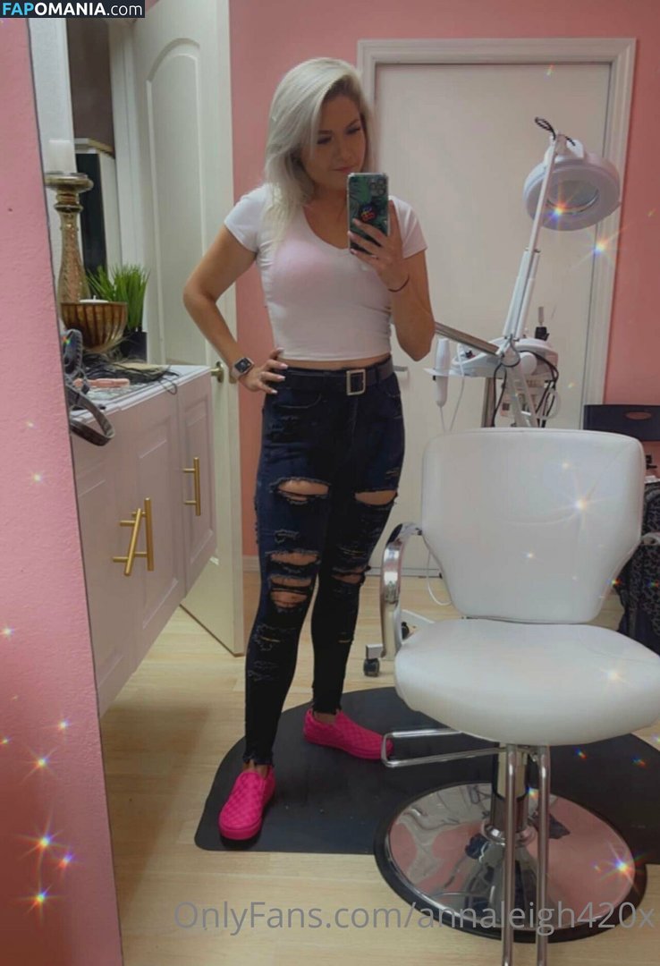 annaleigh420x / gothicc_girl_420 Обнажённый OnlyFans  Утёкшее фото #30