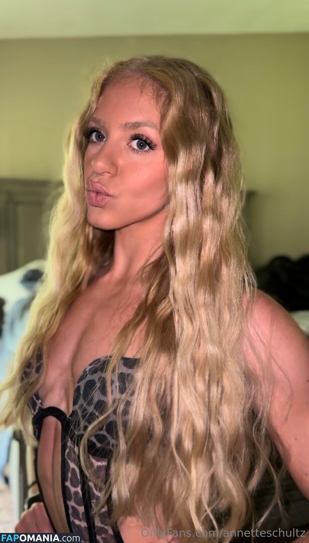 annette__schultz / annetteschultz Обнажённый OnlyFans  Утёкшее фото #5