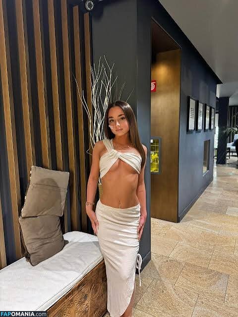 anniemaerosee Обнажённый OnlyFans  Утёкшее фото #1