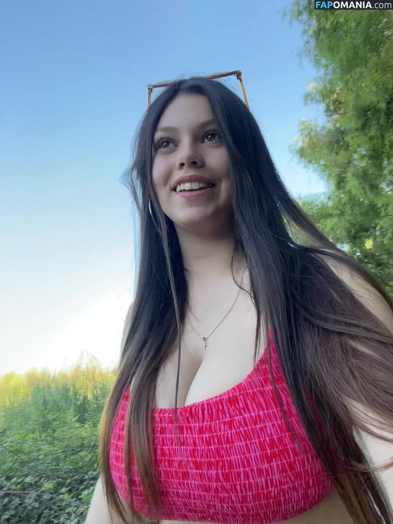 antoniia.blessed / https: Обнажённый OnlyFans  Утёкшее фото #12