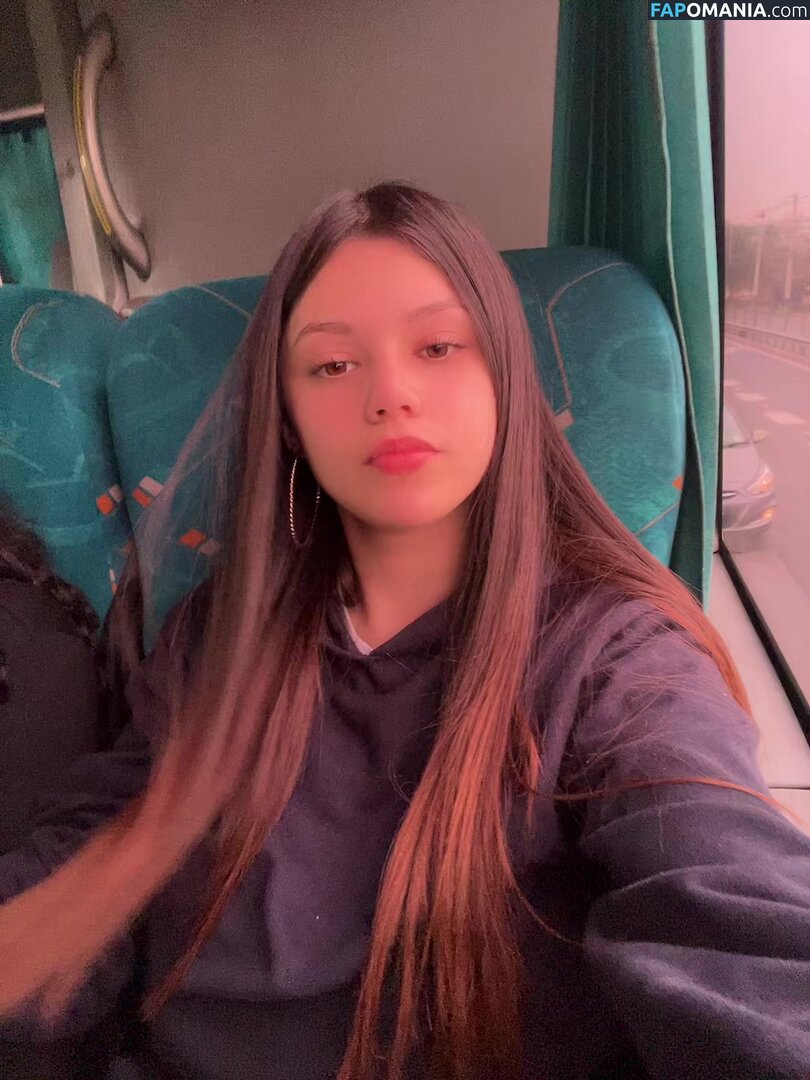 antoniia.blessed / https: Обнажённый OnlyFans  Утёкшее фото #15