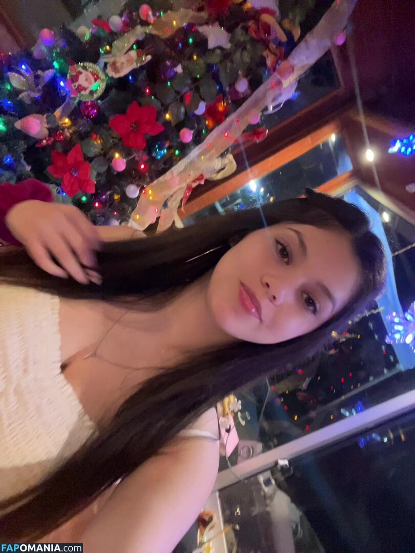 antoniia.blessed / https: Обнажённый OnlyFans  Утёкшее фото #17