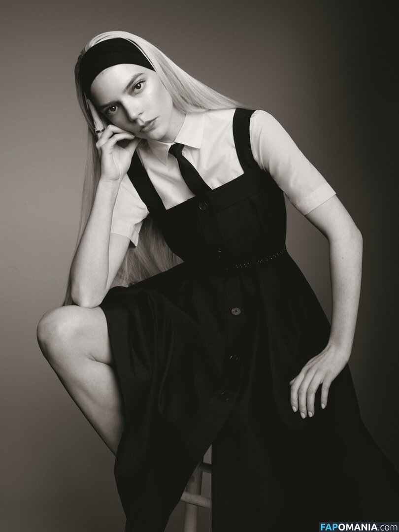Anya Taylor-Joy / anyataylorjoy / taylorjoyvip Обнажённый OnlyFans  Утёкшее фото #2109