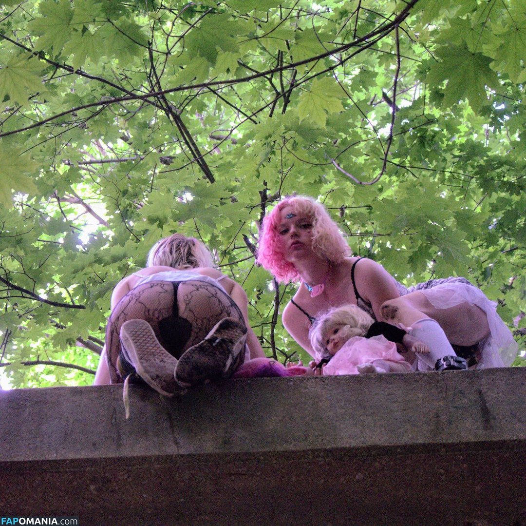 anya401 / anyaadev Обнажённый OnlyFans  Утёкшее фото #7