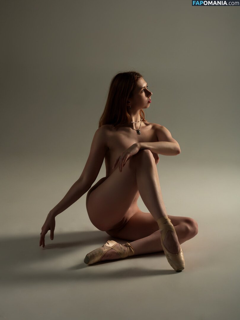 Alina / Aphralina Nil / aphralina / athelinafree / good_girls_love_sex Обнажённый OnlyFans  Утёкшее фото #3