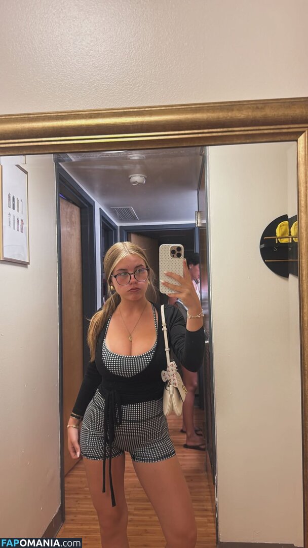 Ariana White / arianaawhite Обнажённый OnlyFans  Утёкшее фото #16