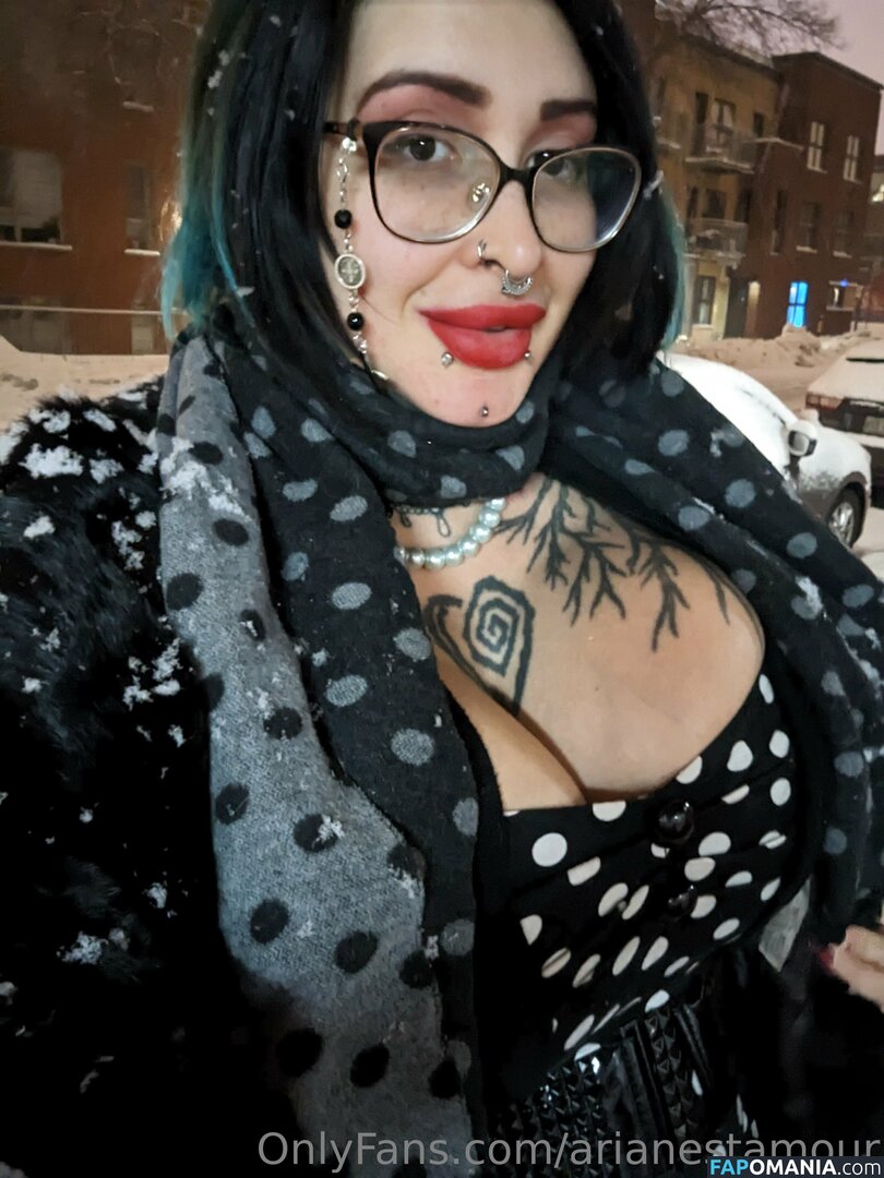 Ariane Saint Amour / ariane_st.amour / arianestamour Обнажённый OnlyFans  Утёкшее фото #9