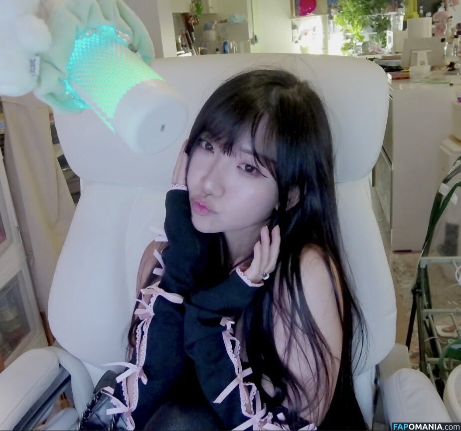 AriaSaki / annoyingaria Обнажённый OnlyFans  Утёкшее фото #955