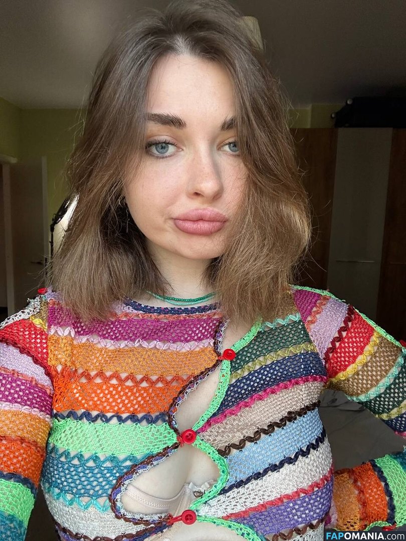 Ahrinyan / Arina Berdnikova / nyasharisha Обнажённый OnlyFans  Утёкшее фото #51