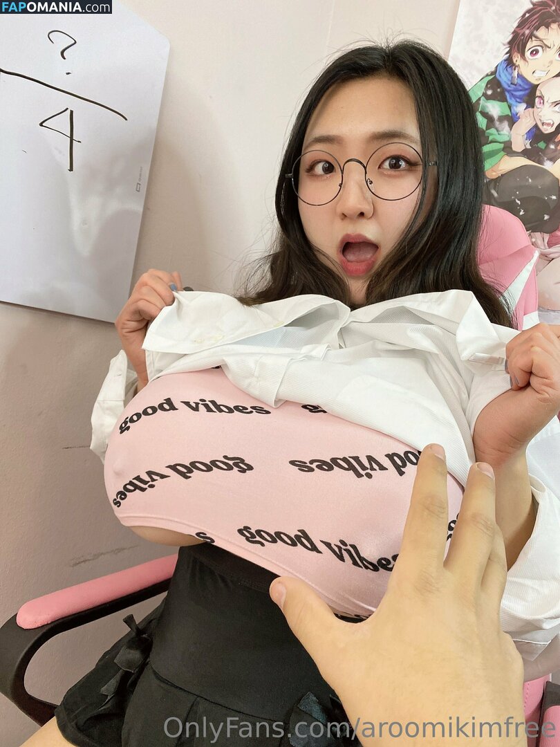 aroomikimfree / reel Обнажённый OnlyFans  Утёкшее фото #16