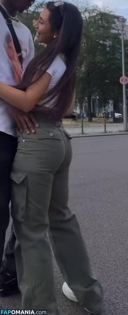 Asaliraniii Обнажённый OnlyFans  Утёкшее фото #9