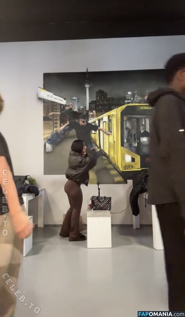 Asaliraniii Обнажённый OnlyFans  Утёкшее фото #26