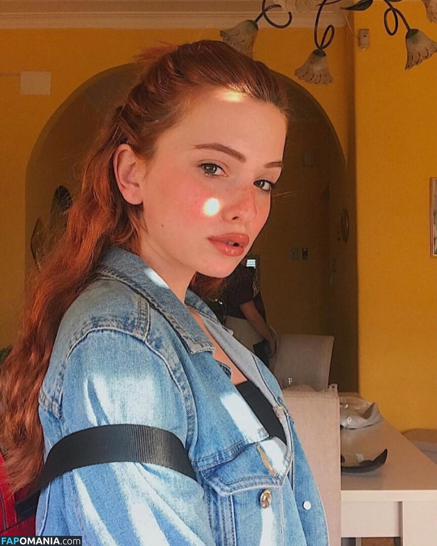 Asia B. Обнажённый OnlyFans  Утёкшее фото #12