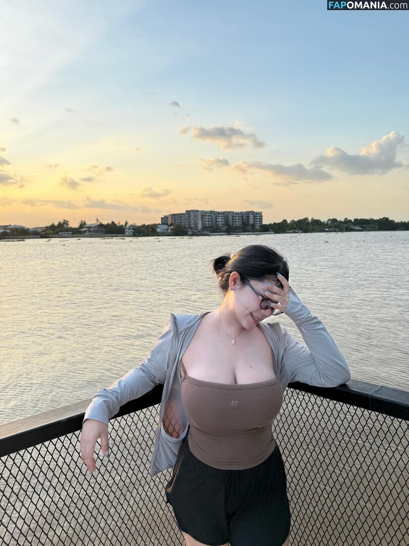 asiasharkyx.ig Обнажённый OnlyFans  Утёкшее фото #2