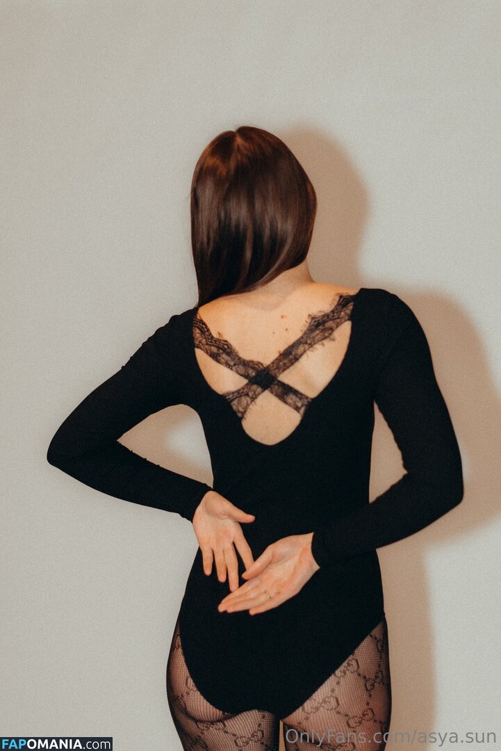 asya.sun / asymbae Обнажённый OnlyFans  Утёкшее фото #11
