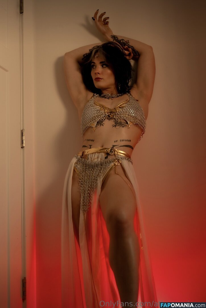 Athena Grimes / athena.cos / pinkemilki Обнажённый OnlyFans  Утёкшее фото #11