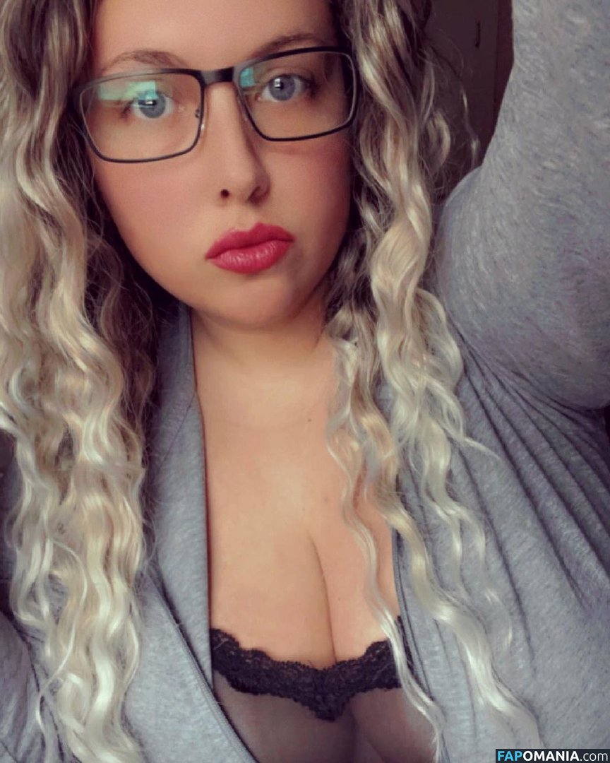 Aubree / TheBustyHoney Обнажённый OnlyFans  Утёкшее фото #7