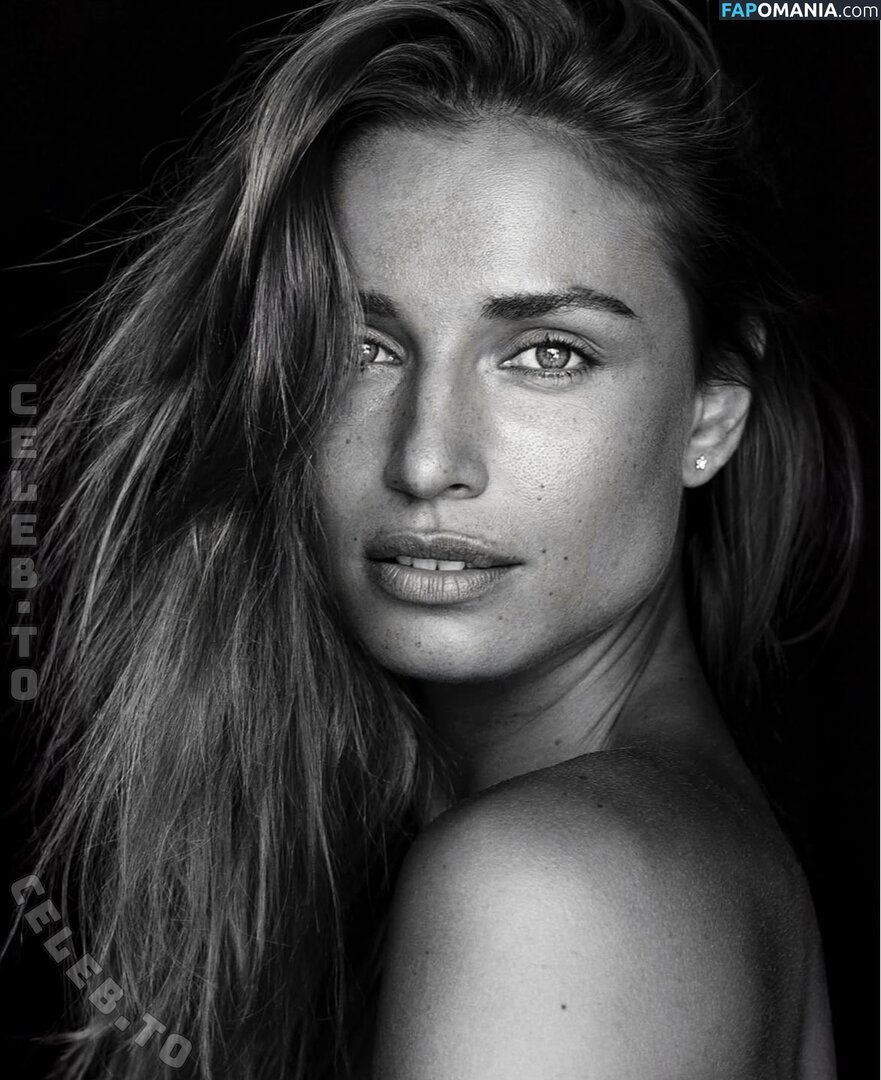 Aude-Jane Deville / audejanedeville / audejanedvll Обнажённый OnlyFans  Утёкшее фото #3