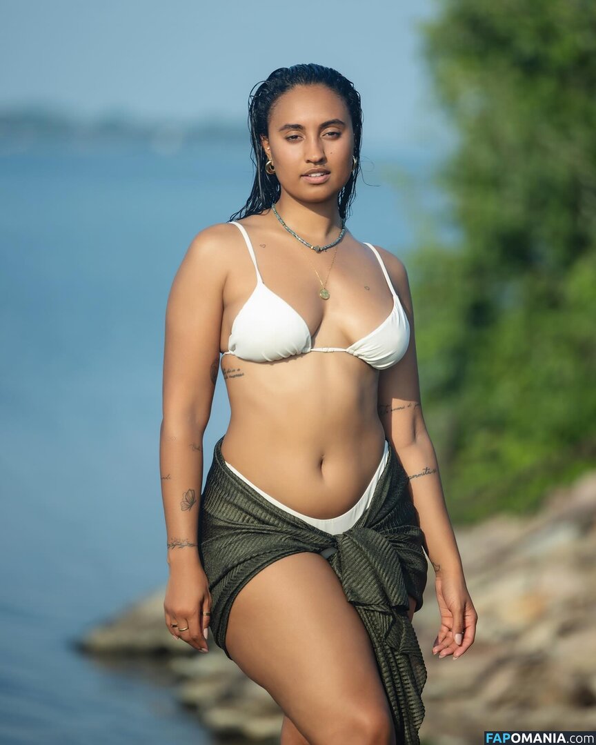 Aurea Febraio / aurea.febraio Обнажённый OnlyFans  Утёкшее фото #9