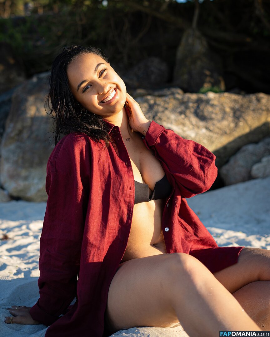 Aurea Febraio / aurea.febraio Обнажённый OnlyFans  Утёкшее фото #13