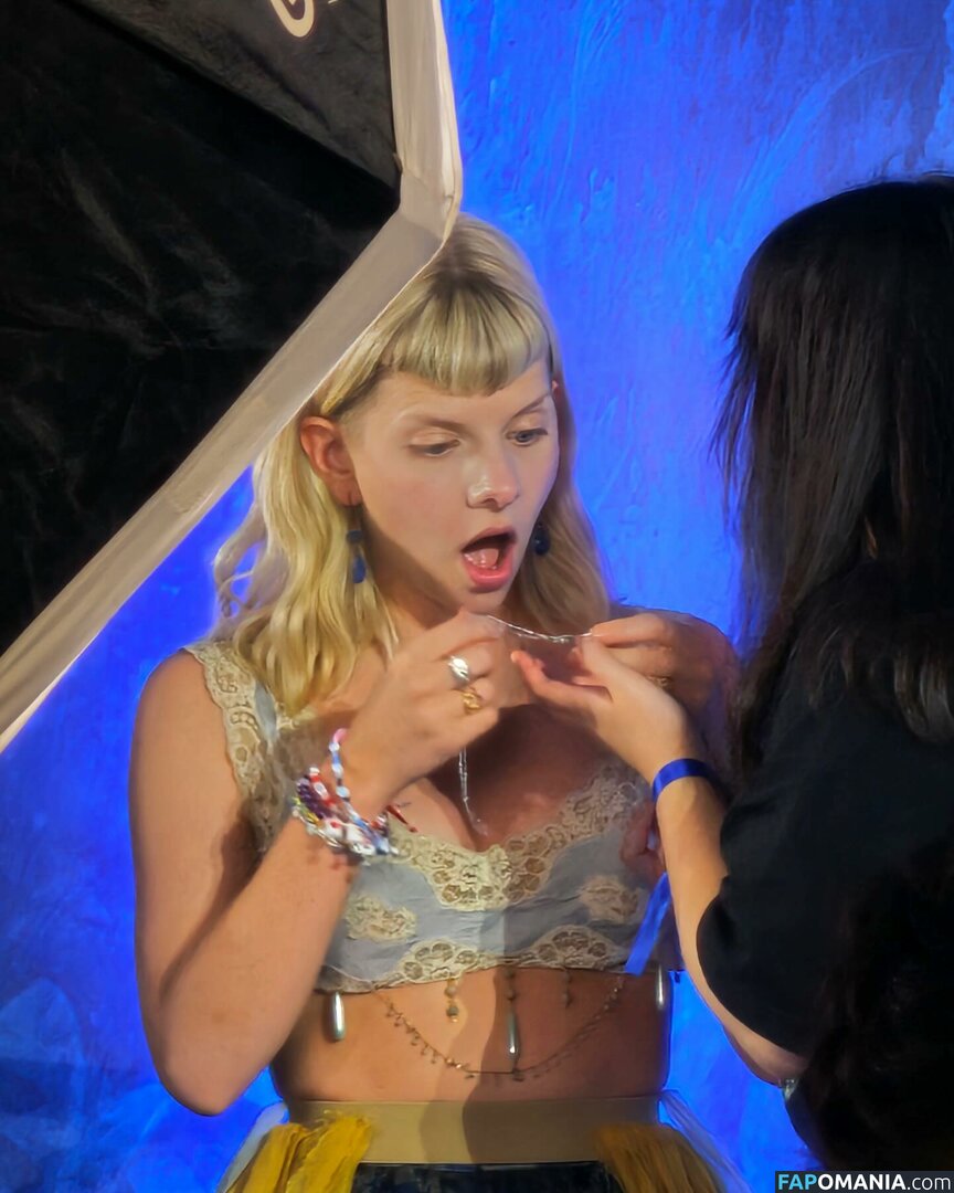 Aurora Aksnes / auroramusic / singer Обнажённый OnlyFans  Утёкшее фото #231