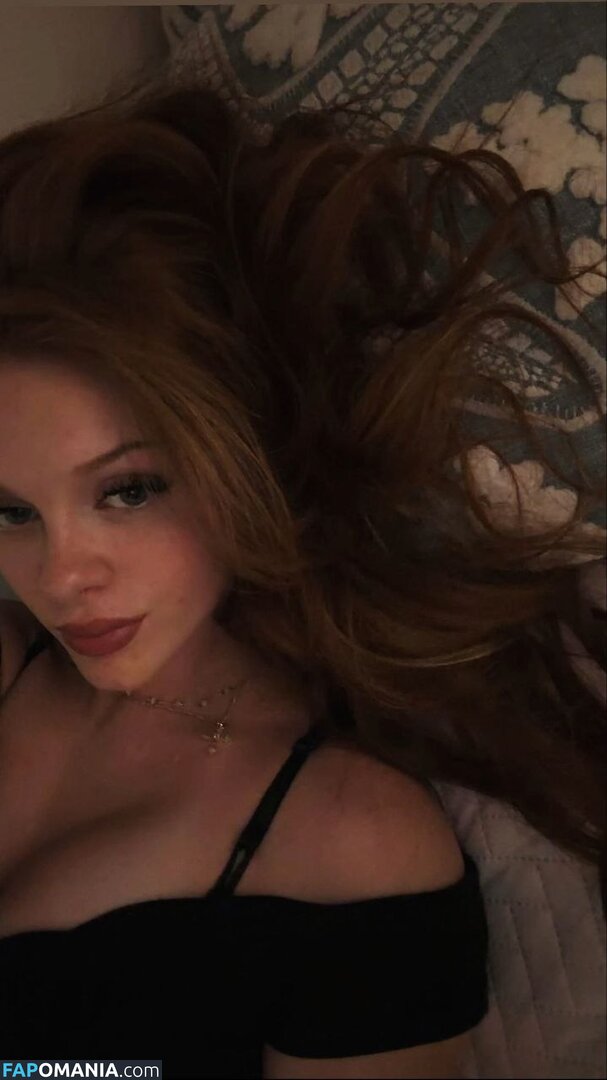 Aurorafoxxxx / scarlettaaurora / ursweetscar / yoursweetaurora Обнажённый OnlyFans  Утёкшее фото #7