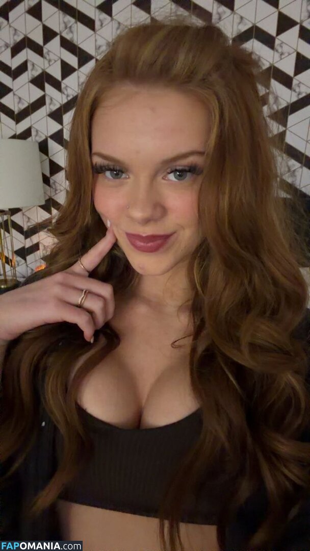 Aurorafoxxxx / scarlettaaurora / ursweetscar / yoursweetaurora Обнажённый OnlyFans  Утёкшее фото #16